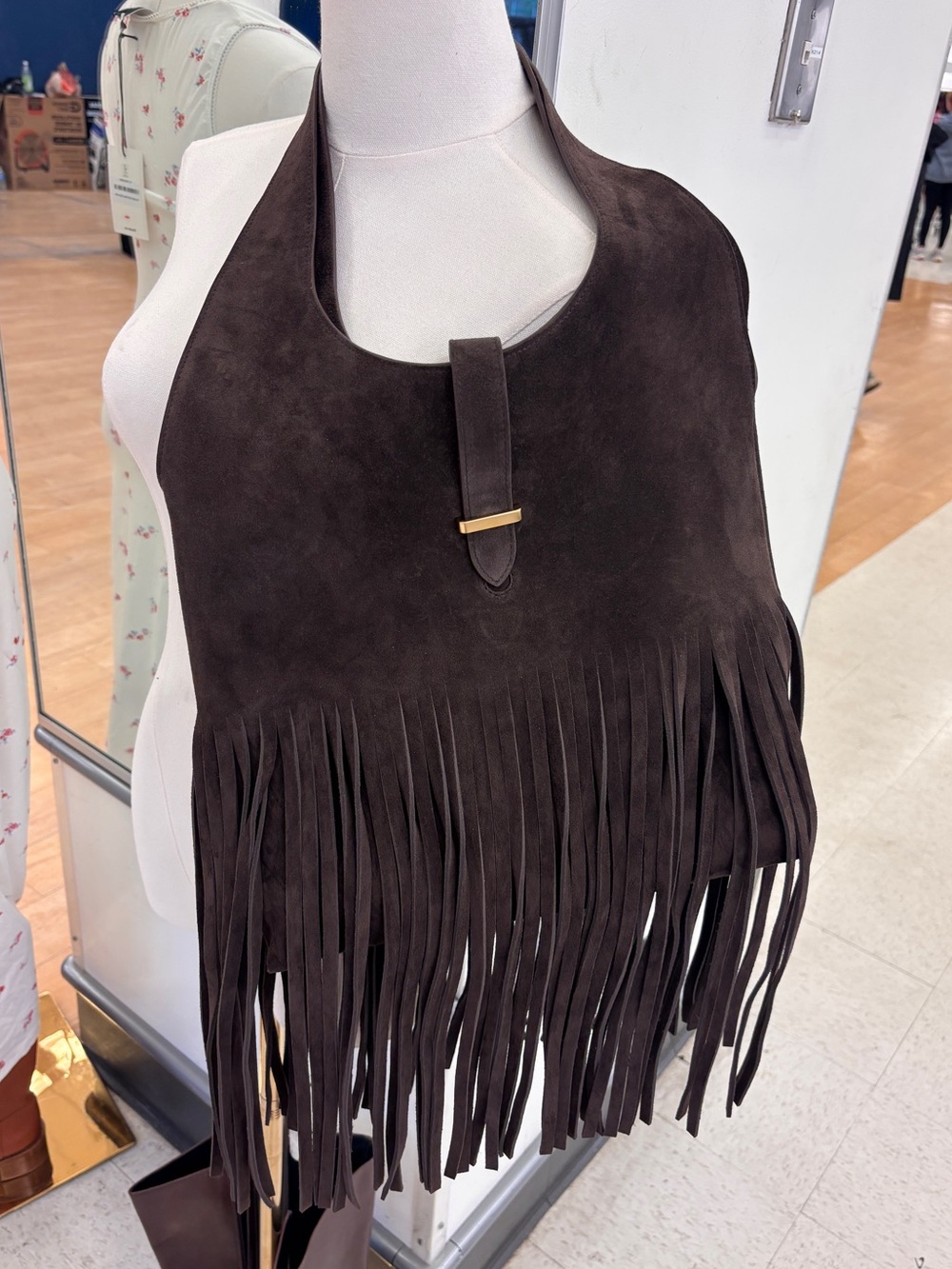 NWT Reformation Ivy Fringe Tote
Bag Boss Brown Suede - Picture 4 of 5